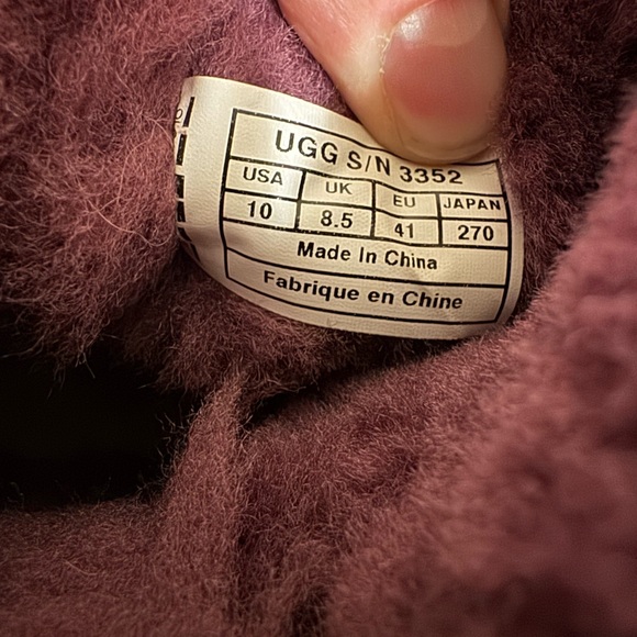 Women’s Purple Ugg Boots Sz 10 Real Sheepskin in Great Condition! - Picture 5 of 5